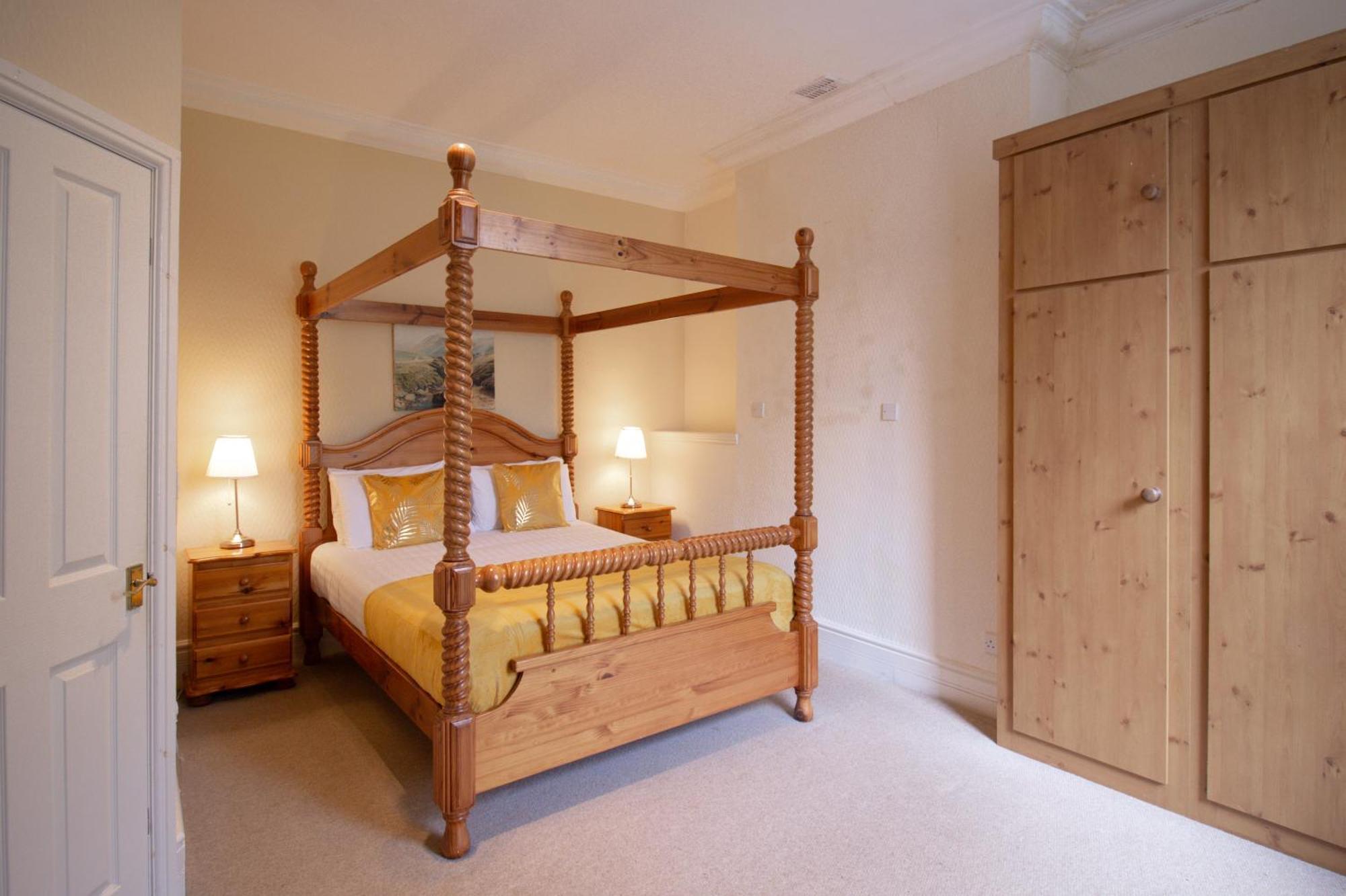 Newton House Hotel 앨스톤필드 외부 사진