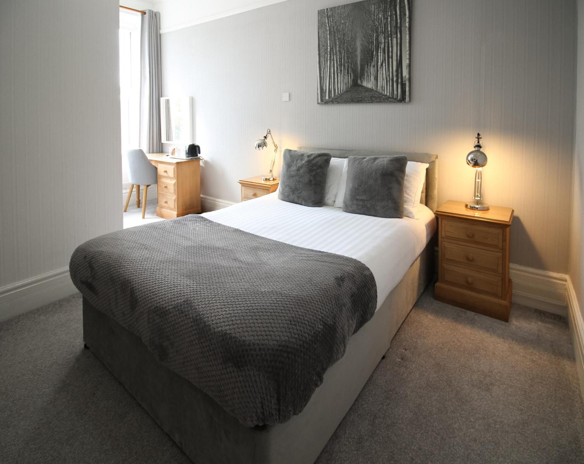 Newton House Hotel 앨스톤필드 외부 사진