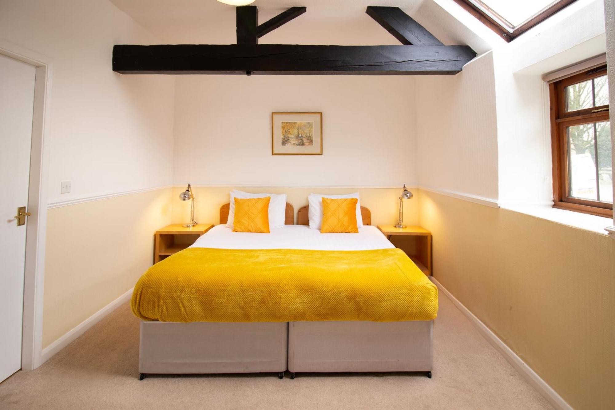 Newton House Hotel 앨스톤필드 외부 사진