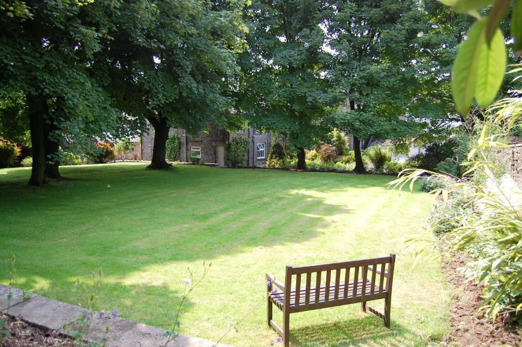 Newton House Hotel 앨스톤필드 외부 사진