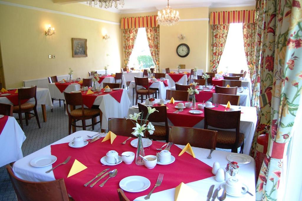 Newton House Hotel 앨스톤필드 외부 사진